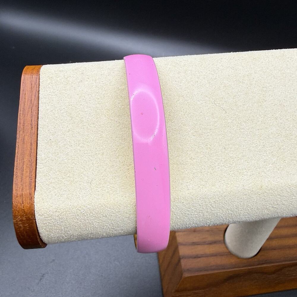 Vintage Pink Enamel Gold Tone Thin Stacking Bangle Bracelet Retro - Picture 3 of 7